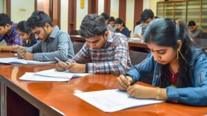 How the Right Coaching Institute Can Improve Your Government Exam Preparation